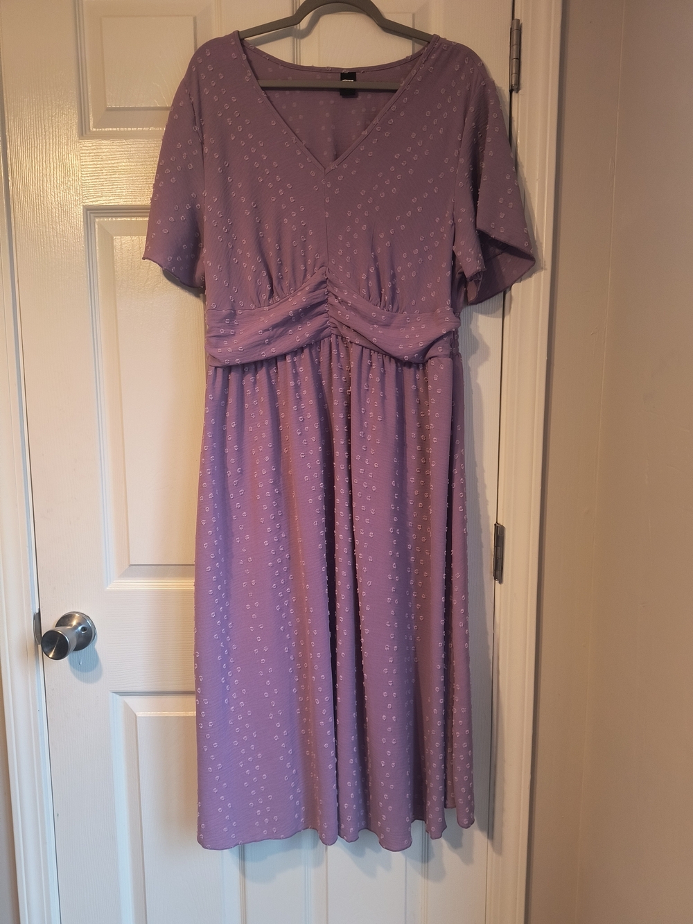 Lavender Maxi Dress with V-Neck and Gathered Waist